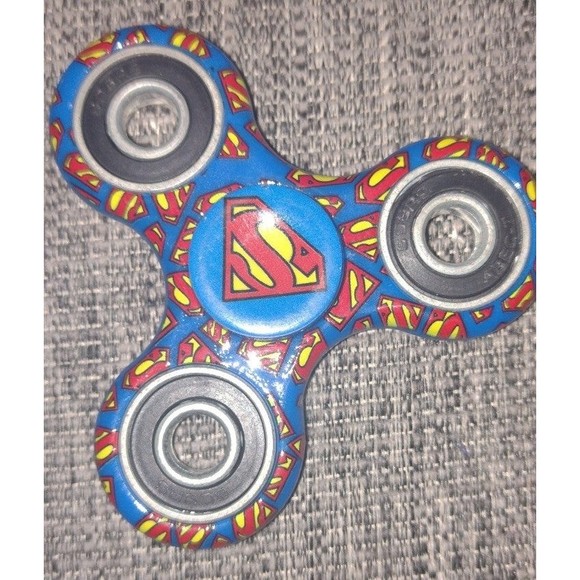 FNAF ,Batman& Superman Fidget Spinner Bundle - Picture 5 of 6
